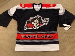 mic hockey jersey