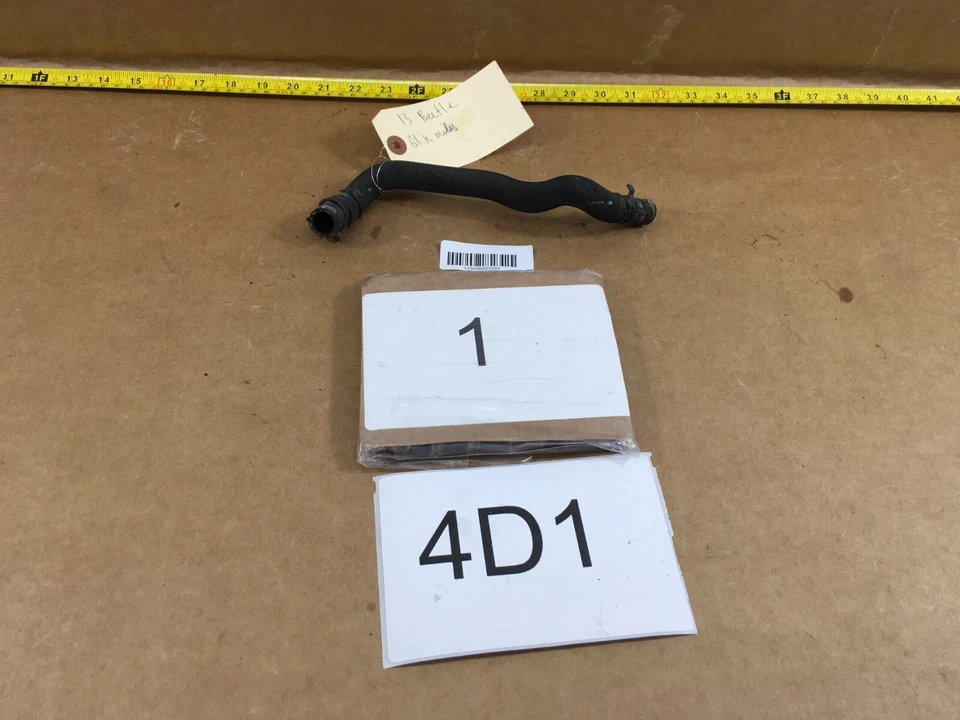 Manguera de refrigeración refrigerante salida radiador Volkswagen Beetle 2011-2016 OEM. Foto 4 de 4