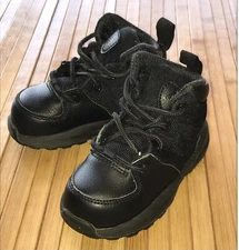 Nike ACG Leather Toddler Boots Black 613548 001  Size 6C