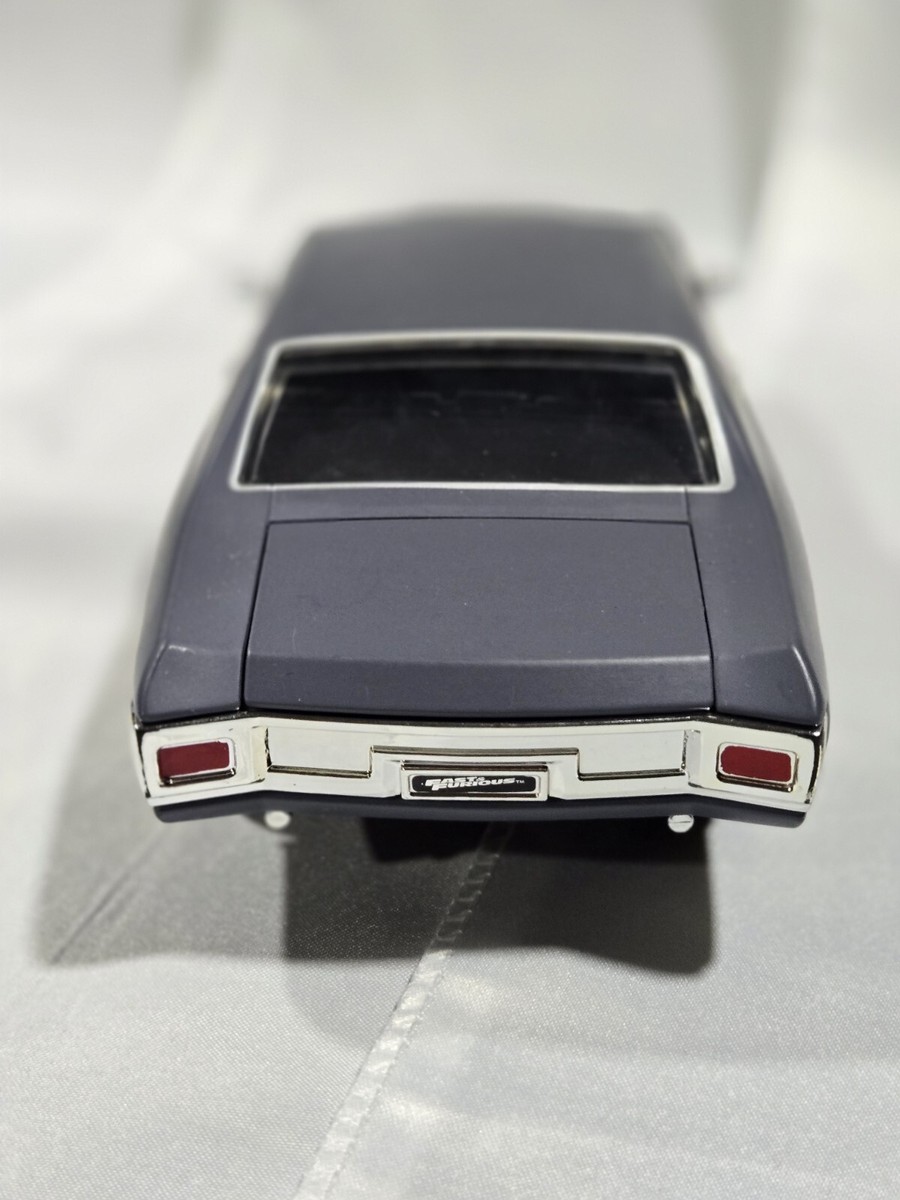Chevrolet Chevelle SS 1970 + Figura Thor Jada Toys 1:32 - 19 anos! Loja on-line de miniaturas