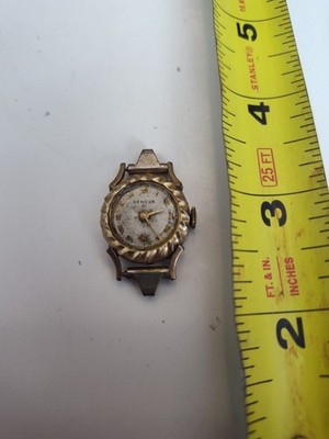 Vintage Geneva 7 Jewels 10K R.G.P. Bezel Mechanical Wind-Up Watch.