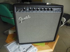 Fender Champion 40 Combo - Transistor Combo V...