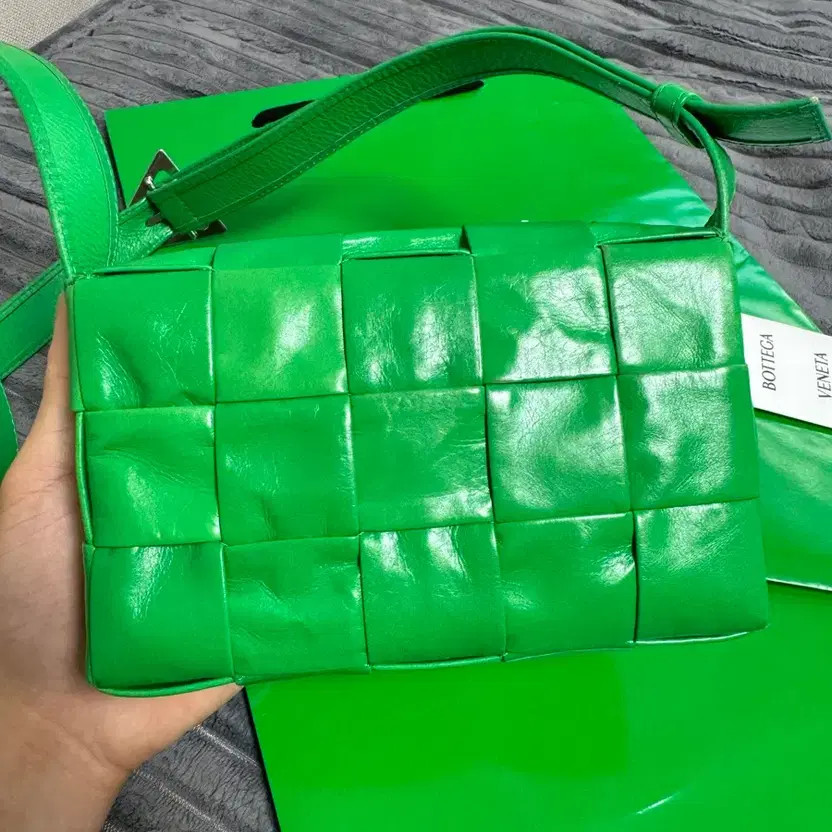 Bottega Veneta Small Leather Cassette Bag - Parakeet Green, Lightly Used thumbnail 9