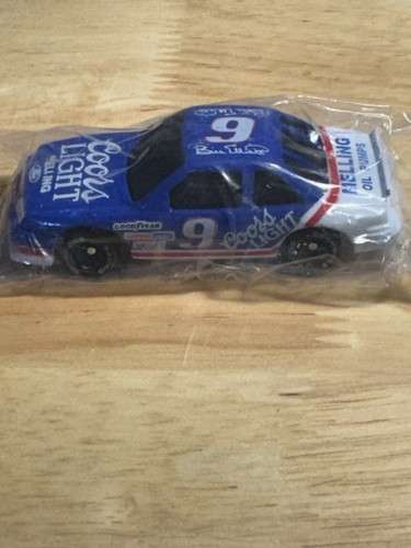 1/64 Nascar Diecast, Bill Elliott #9, Coors Light, raro, mai venduto negli USA - Foto 3 di 3