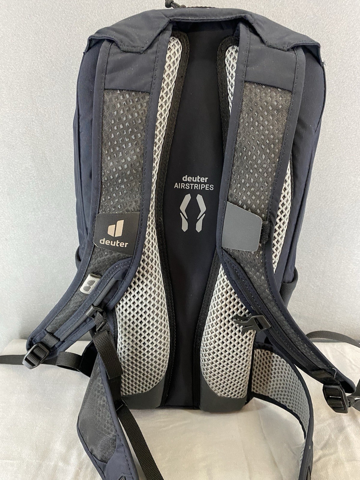Deuter Race Air 12 Bike Backpack Black/Grey NWT