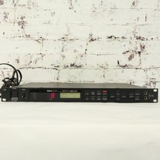 Vintage Yamaha SPX900 Professional Multi-Effect Processor