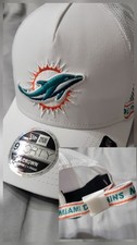 Miami Dolphins Collecting and Fan Guide 19