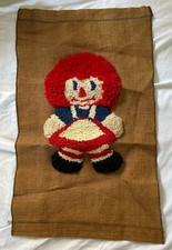 Vintage Raggedy Ann Child Decor Latch Hook Rug Wall Hanging Burlap 26" x 16"