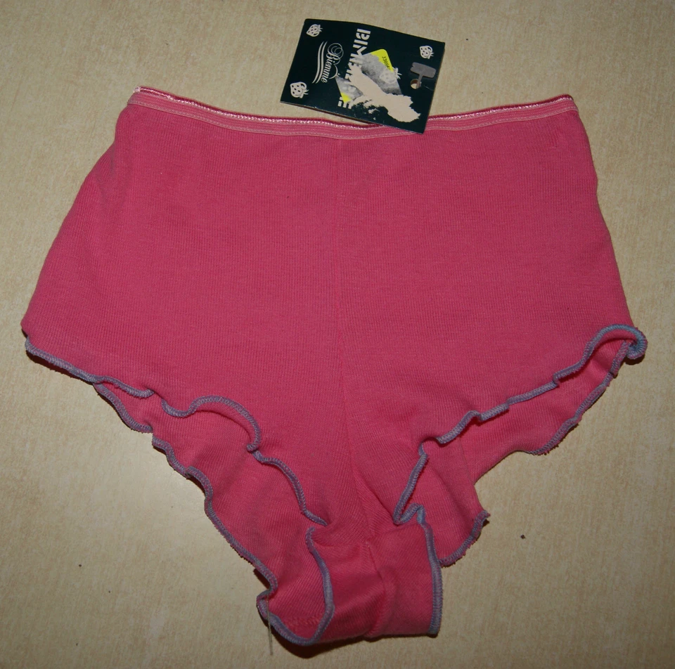culotte boxer neuve rose taille 7 ans marque Biemme - Photo 1/1