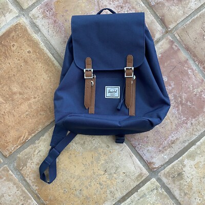 Herschel Supply Co Retreat Small Backpack Navy Blue Color NWT