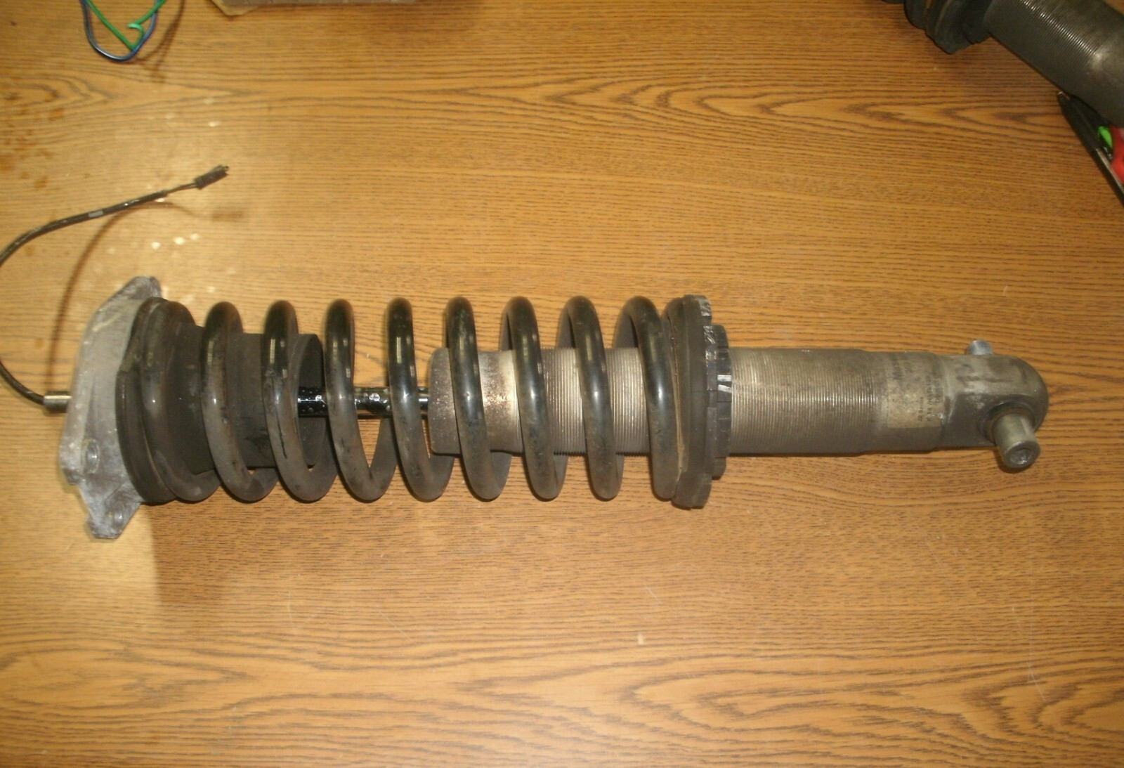 2003-2008 Maserati Quattroporte Rear Left or Right Shock Strut Absorber 58K