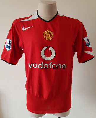 Manchester United 2004 - 2006 Home football Nike shirt #11 Giggs
