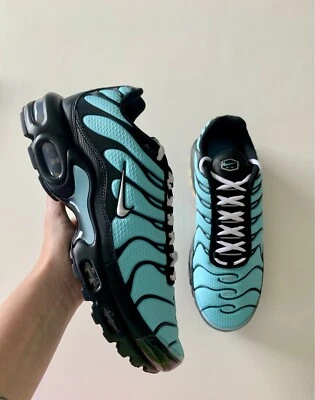 nike air max plus tiffany