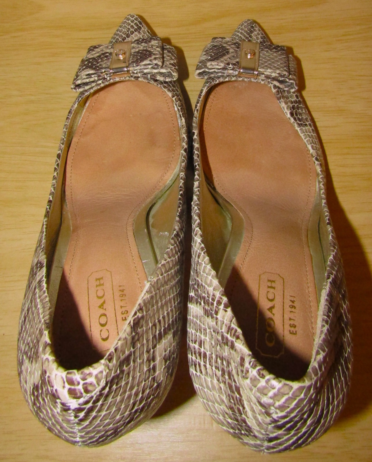 EUC Coach Landrie Python Snake Embossed Leather H… - image 4