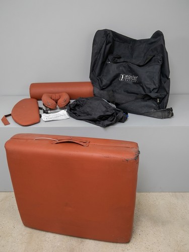 Master Massage Santana LX 31" Heated Portable Massage Table + Accessories