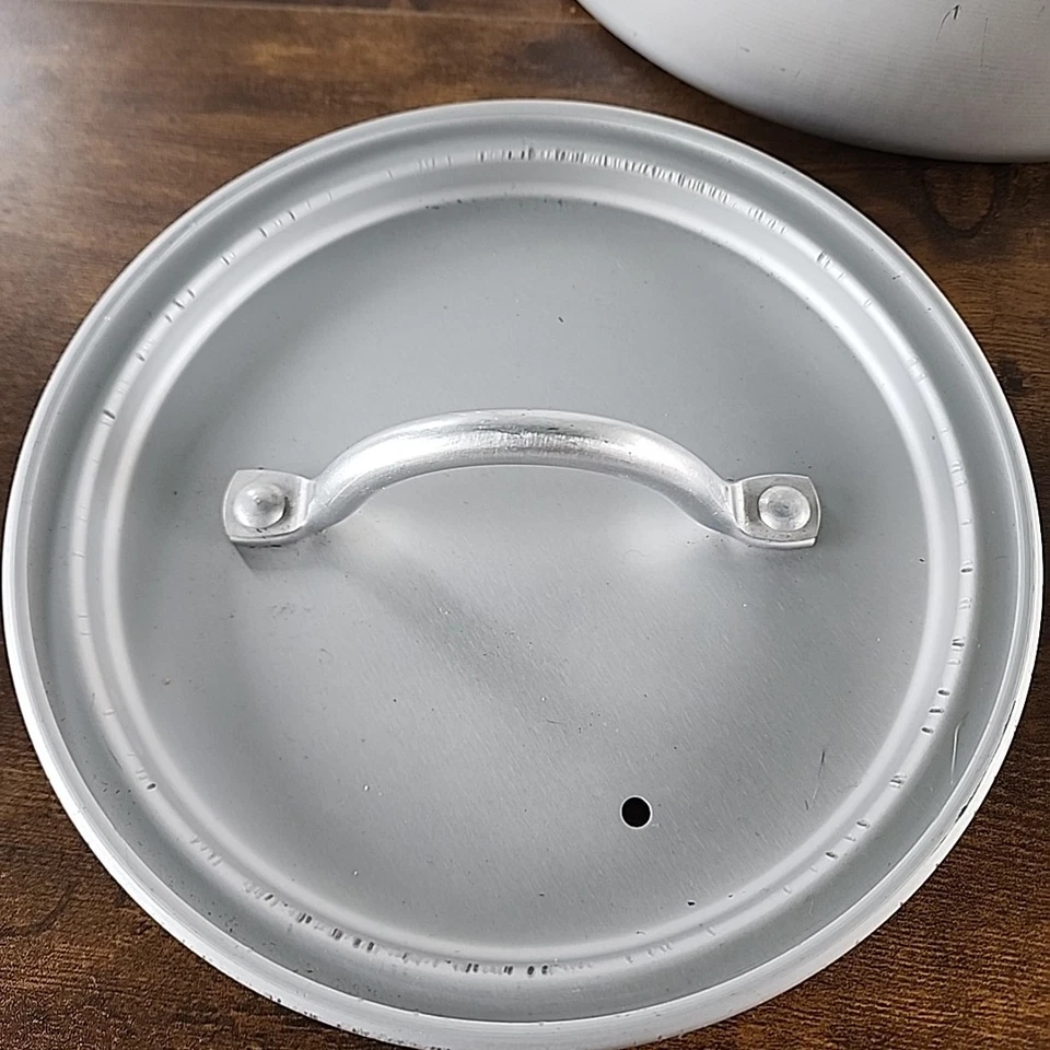 Seth McGinns Can Cooker Jr olla de vapor con estante de cocina Foto 4 de 4