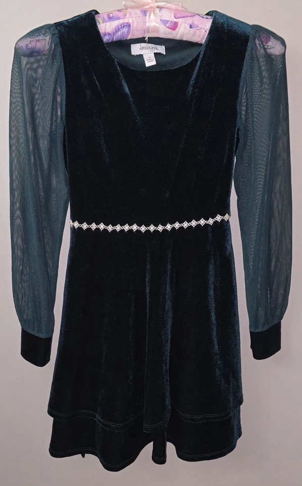 Vestido de terciopelo transparente manga larga con adornos de cristal para niñas Speechless talla 7 Foto 3 de 4