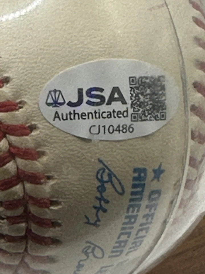 Ken Griffey Jr Signed Baseball w/ Display Stand – JSA Authenticated CJ10486 - Image 3 of 3