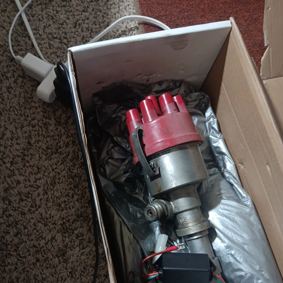 Mallory 3864501 Unilite T/Dr Distribuidor SB/BB Chevy Mech Advance bobina y cables Foto 2 de 4