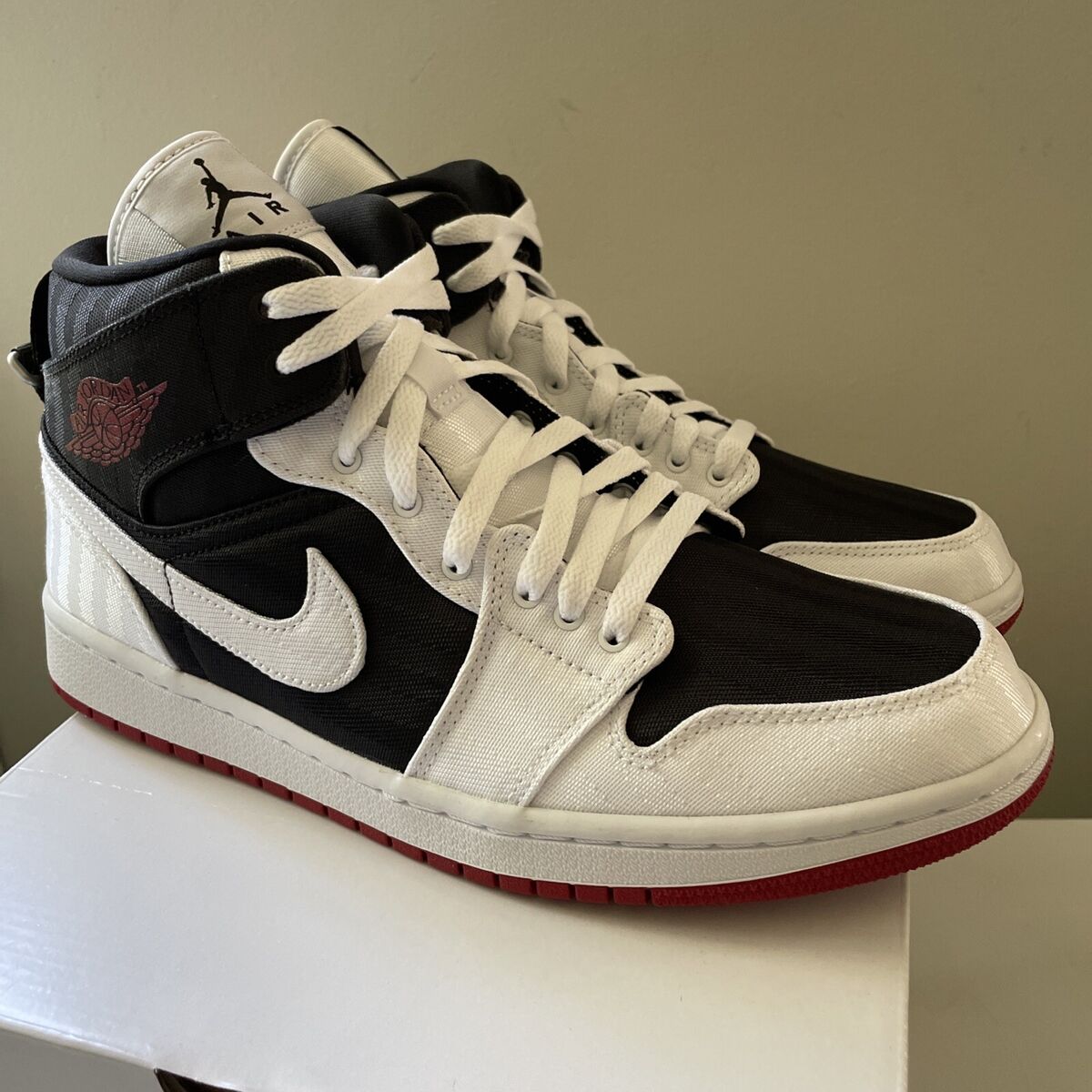 Air Jordan 1 Mid Se Air Jordan 1 Mid Se