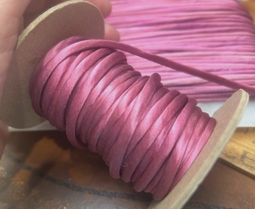 hand dyed silk satin tubing 1/4" piping on the bias 1yd USA victorian rose - Picture 4 of 4
