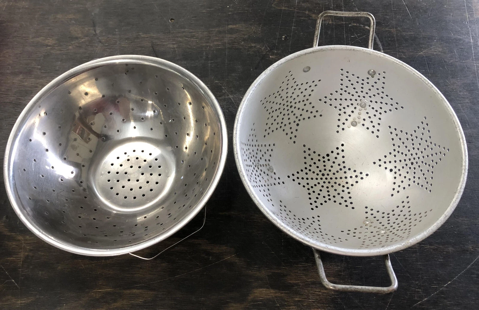LOT of 2 Colanders Aluminum Star Pattern & Stainless Steel 9'' strainers vintage