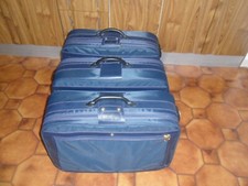 bellissime   valigie esercito italiano marca RONCATO ottime per vacanze