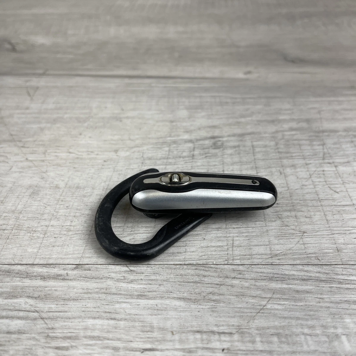 Plantronics explorer 320 hot sale