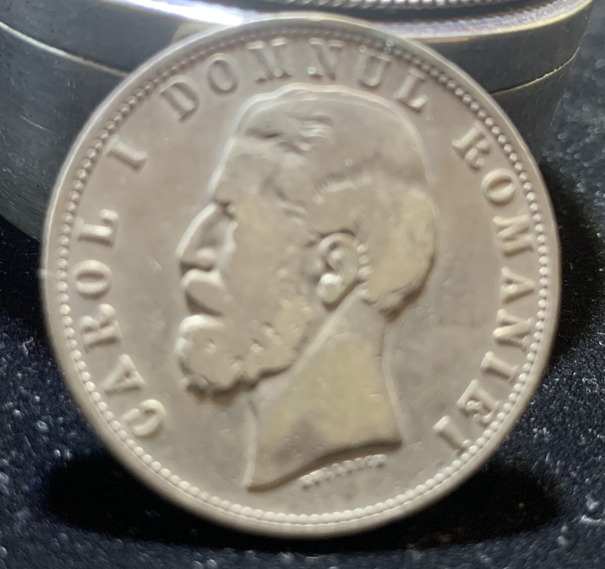 Picture 1 of 4