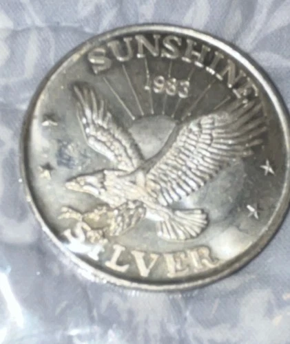 Sunshine Mint 1983 1 oz .999 Fine Silver Round