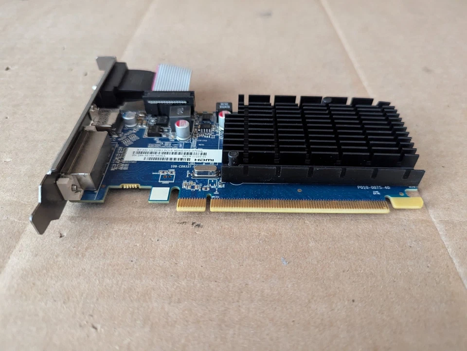 SAPPHIRE R5 230 1GB DDR3 PCIE HDMI/DVI-D/VGA HIGH PROFILE GRAPHICS CARD - Image 2 of 4
