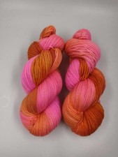 handgefärbte Sockenwolle 6 fach - Der Klassiker 150 g * PINK ORANGE  388