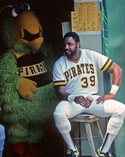 Dave Parker Cards, Rookie Cards and Autograph Memorabilia Guide 14