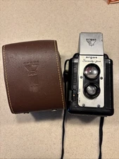 Vintage Argus  Seventy-Five Camera With Carrying Case