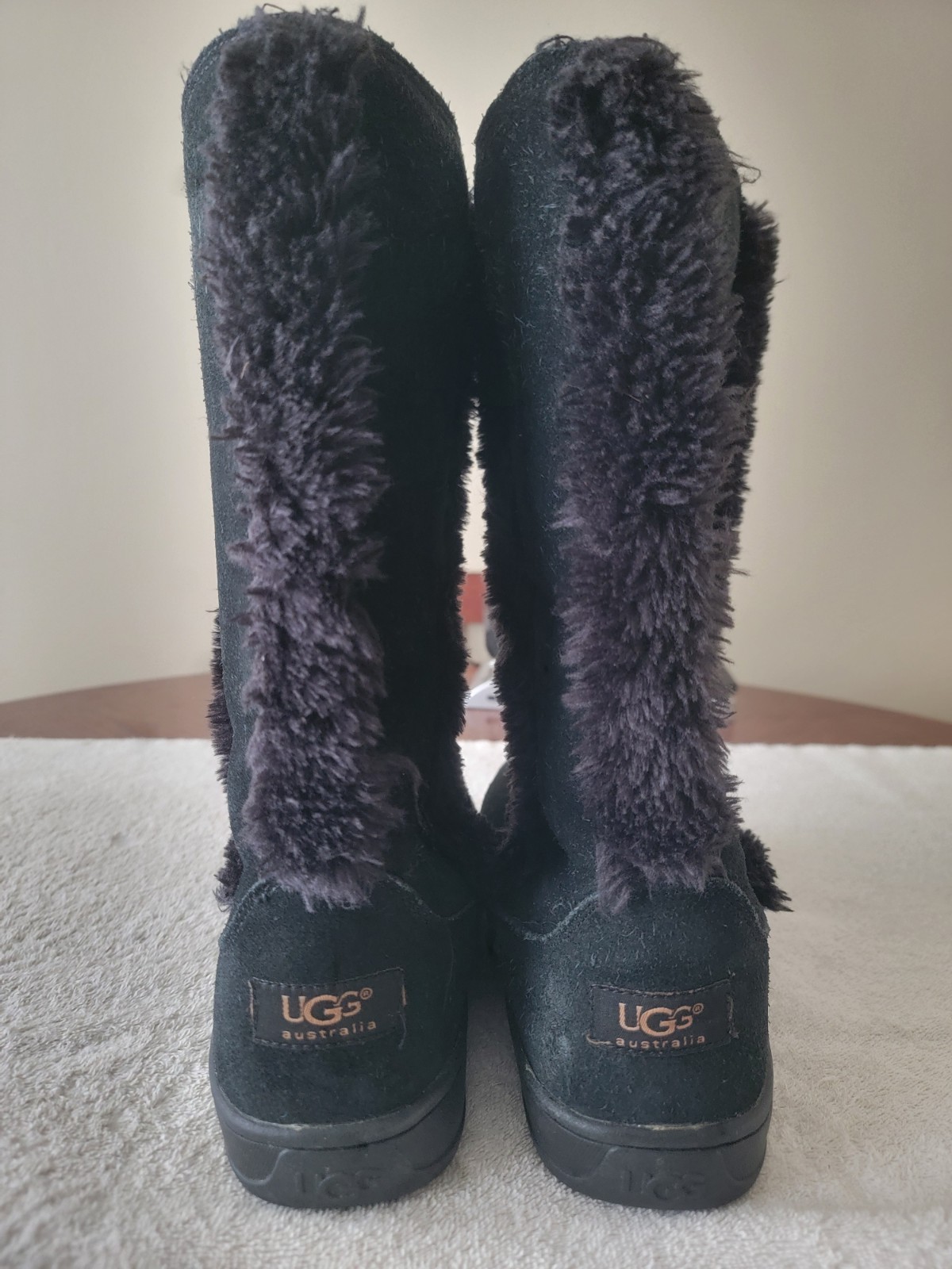UGG Australia Sunburst Womens Tall Boots Size 9 Black Suede Used Great Condition