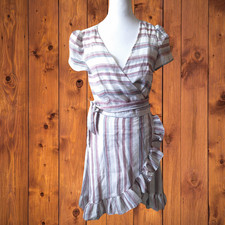 Listicle Women's Large Wrap Dress Striped Ruffle V-Neck Lined Short Sleeve NEW