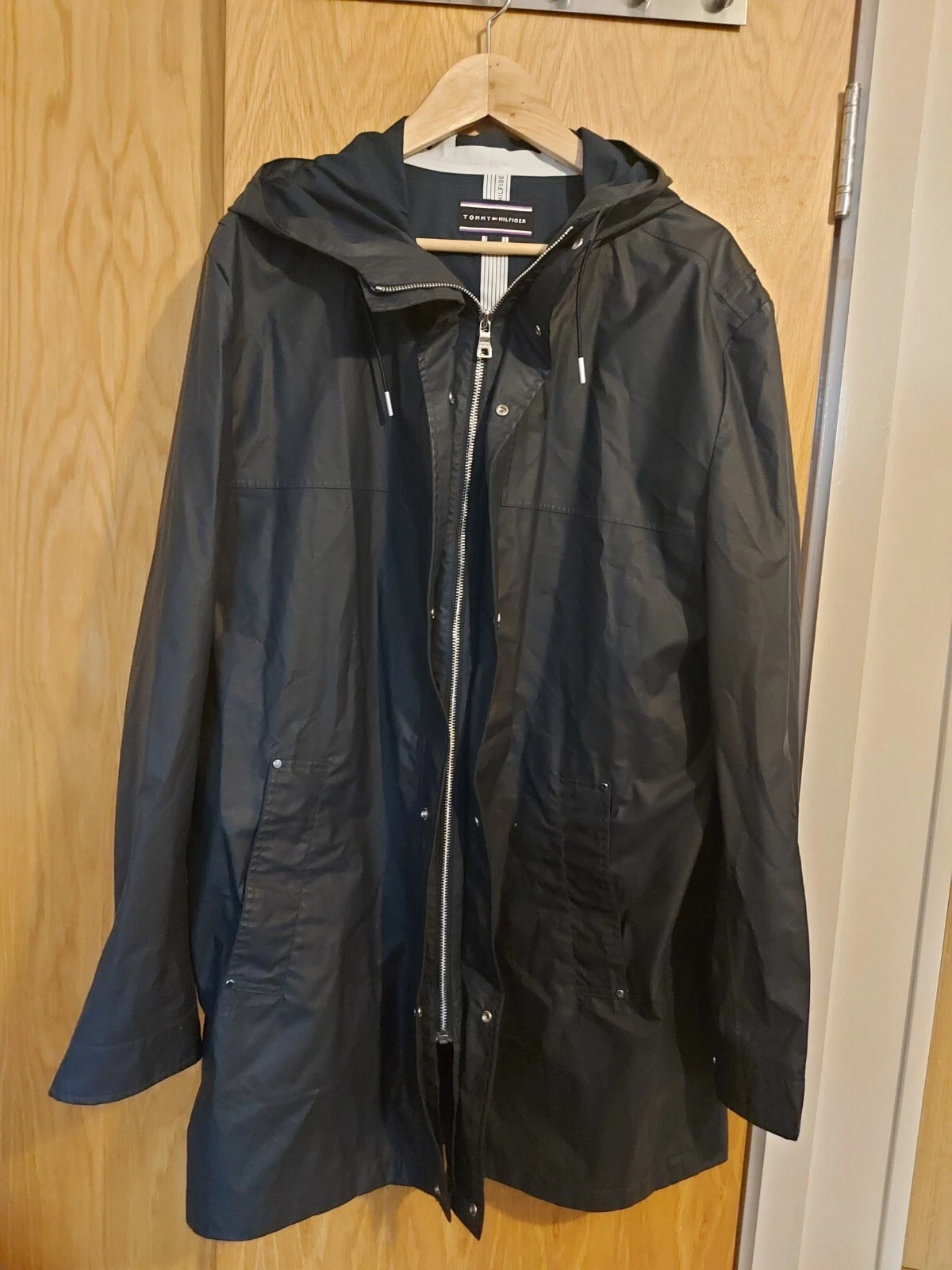 Tommy HILFIGER Raincoat Men's, with a hood windbreaker, Long coat Navy Size XXL