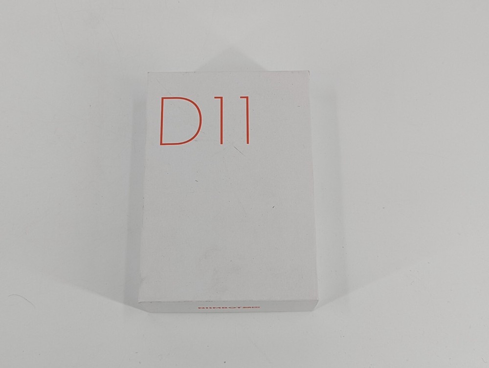Niimbot D11 Wireless Portable Label Maker Machine in White