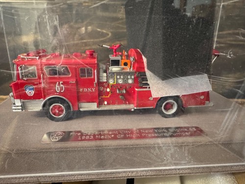 Fdny Fire Truck Model - Fire Replicas FDNY Rescue 4 Scale Model / A new