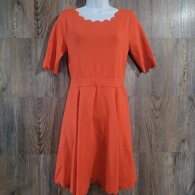 MILLY Dress Pointed Scallop Fitted Dress Size M Orange Knit Skater 1/2 Sleeve