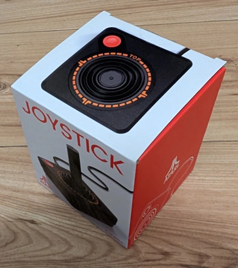 Atari 2600+ CX40+ Joystick - boxed - Very Good Condition - Image 2 of 4