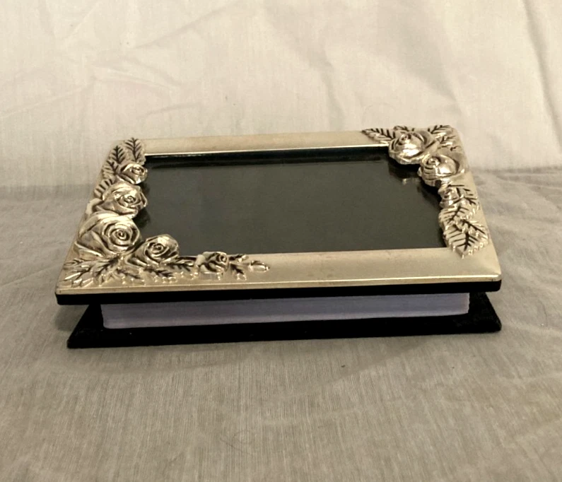 Álbum de fotos vintage GODINGER plateadas rosas ornamentadas contiene 100 fotos 4x6 Foto 2 de 4