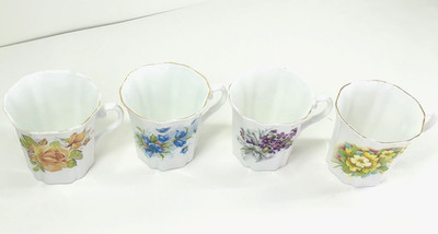 4 Royal Grafton Fine Bone China Floral Tea Coffee Cup Mugs Made In England EUC