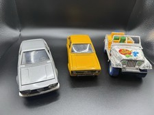 Lotto Bburago 1/24 Ford Escort 11  , Alfetta gt e jeep puffi  recupero o ricambi