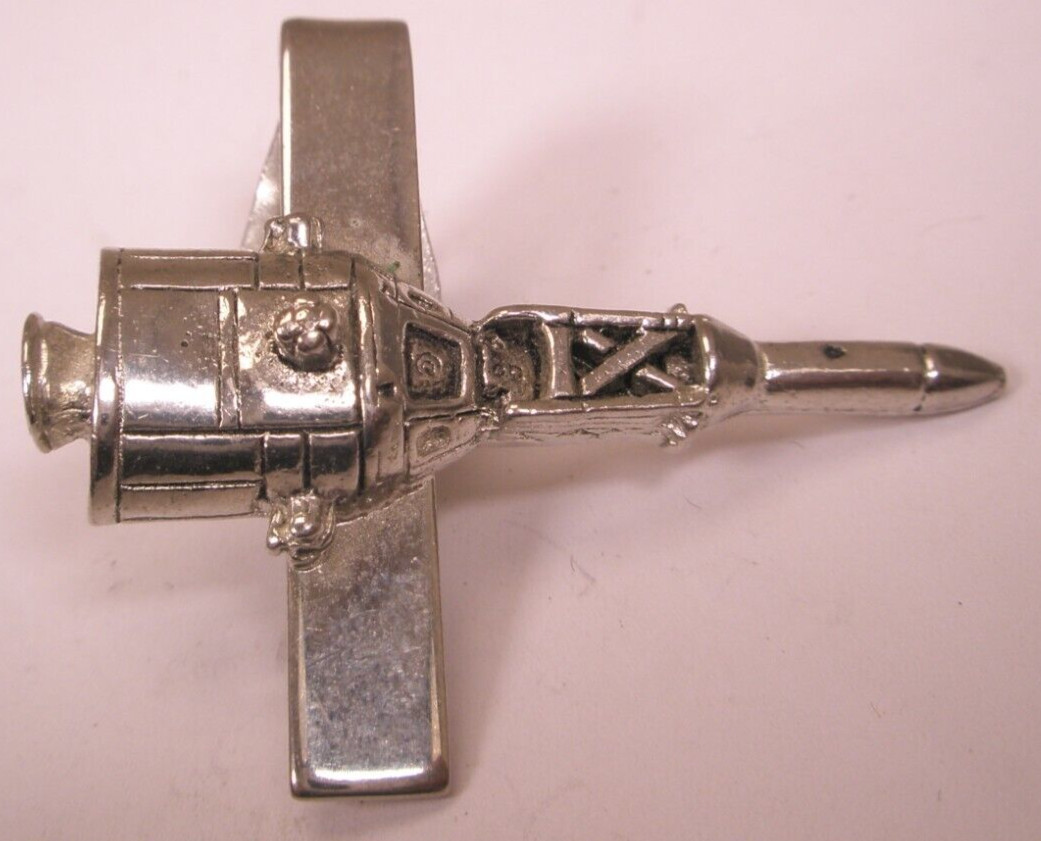 Lunar Rocket Module Command Mission Space NASA JP… - image 4