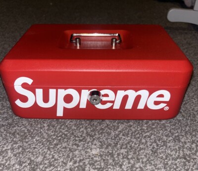 Supreme Schlosskasten rot FW17 DS