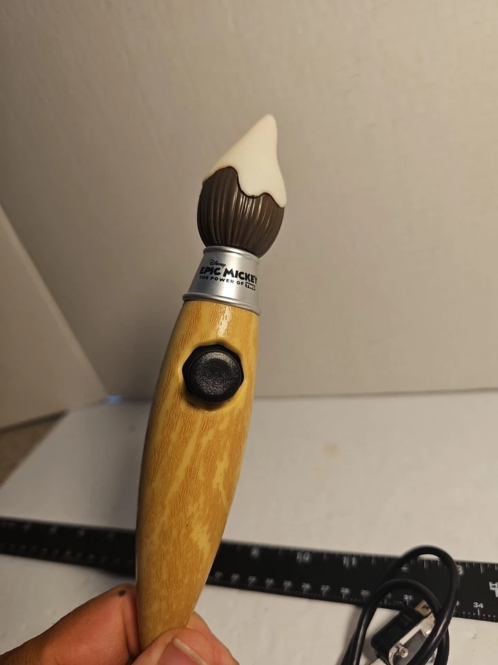 Pincel Disney Epic Mickey The Power Of Two controle de mandril freira WII/Wii U - Imagem 2 de 4