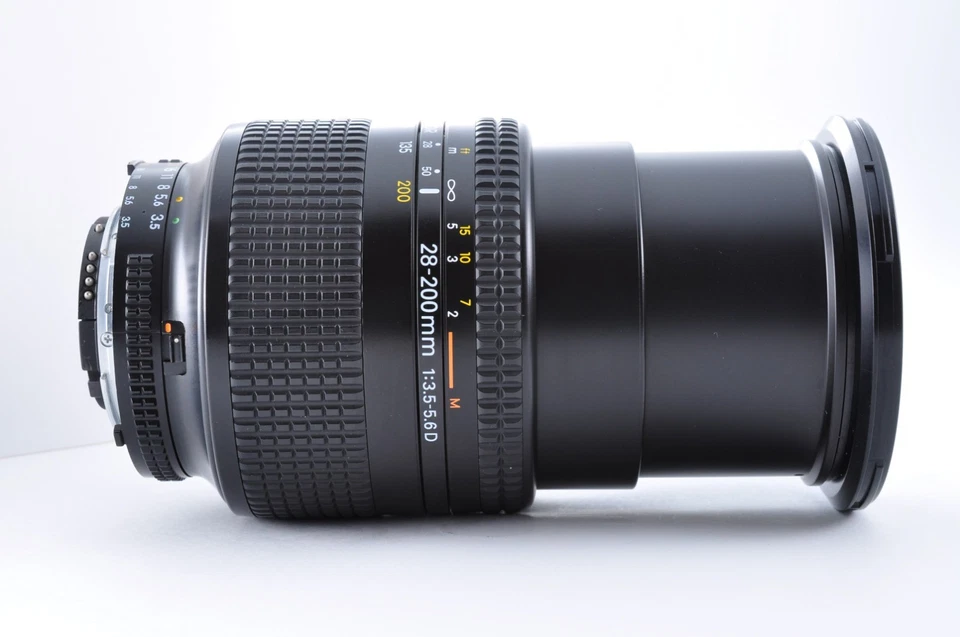 Nikon AF NIKKOR 28-200mm f/3.5-5.6 D [Near MINT] Zoom Lens From JAPAN #0064 - Image 3 of 4