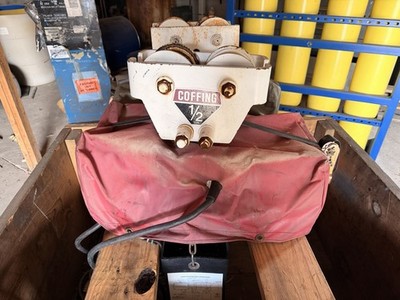 Coffing 1/2 Ton, 3 Phase Chain Hoist Used/Tested