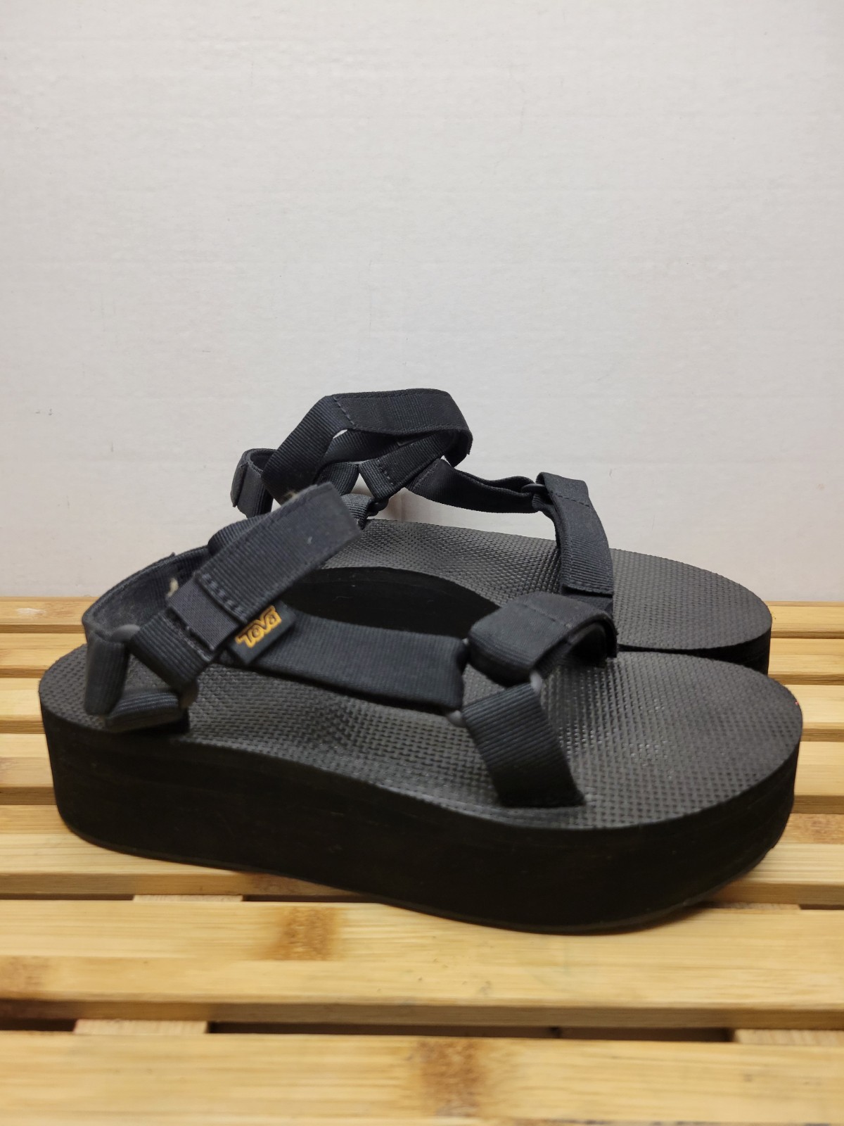 TEVA BLACK FLATFORM UNIVERSAL 2" PLATFORM SANDALS… - image 1